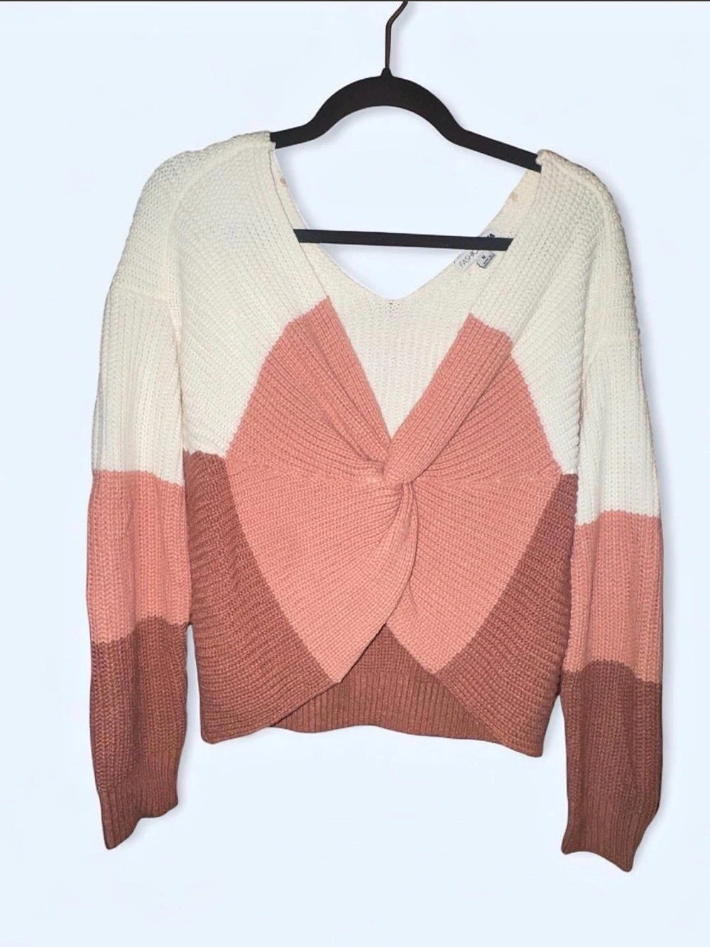 Fashion Nova Medium Colorblock Twist Front Knit Sweater 🎀